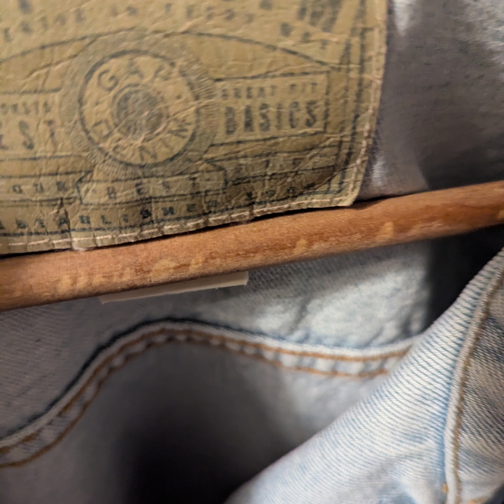 GAP Men's Denim Jacket in Light Blue - Picture 7 of 7